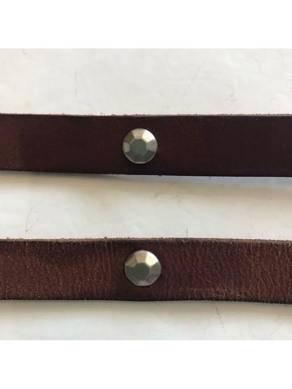Fossil Size S vintage brown leather belt. Double strap ring closure studded
